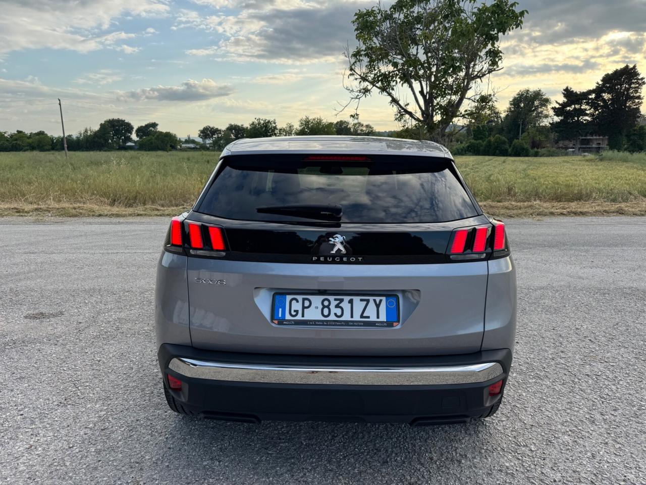 Peugeot 3008 BlueHDi 130 S&S EAT8 Allure Pack