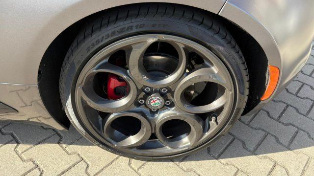 ALFA ROMEO 4C 1750 TBi Competizione SOLO 9000 KM