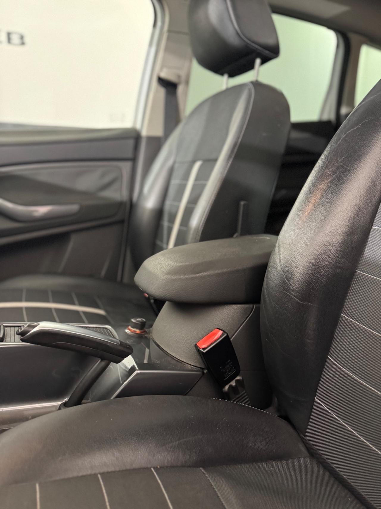 Ford Kuga 2.0 TDCi 163 CV 4WDTitanium CAMBIO STRAPPA