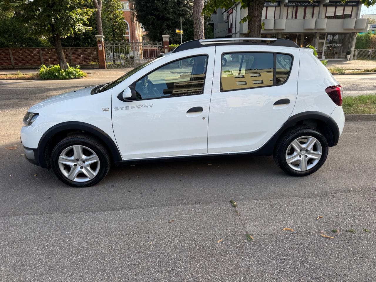 Dacia Sandero Stepway 1.5 dCi 90CV SeS garanzia 12 m