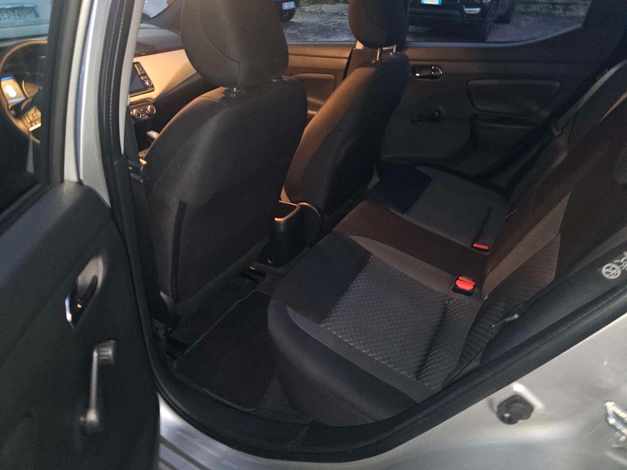 Nissan Micra IG-T 92 Xtronic 5 porte Tekna