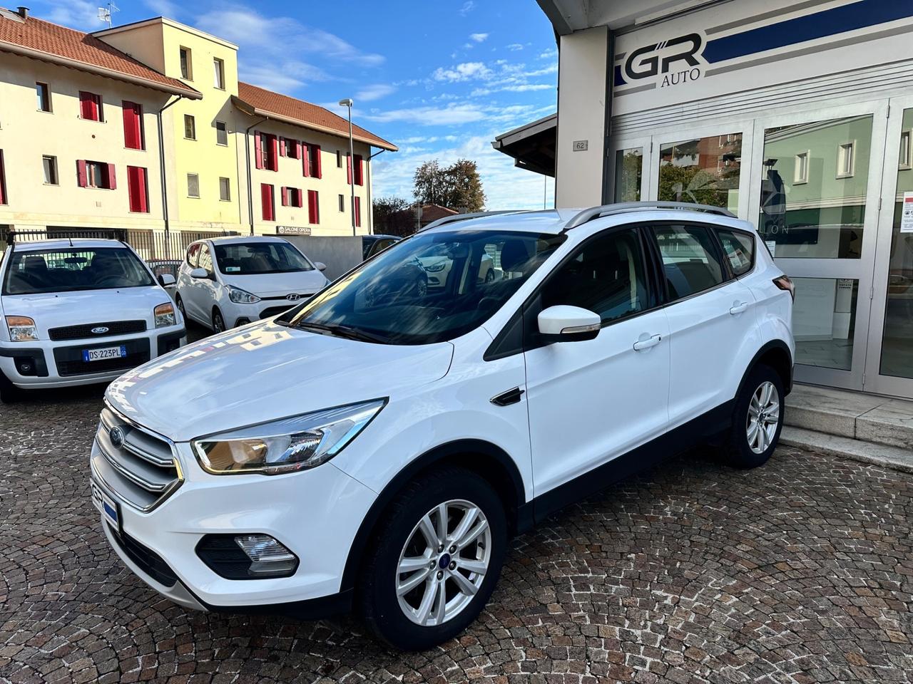 Ford Kuga 1.5 TDCI 120 CV S&S 2WD Titanium