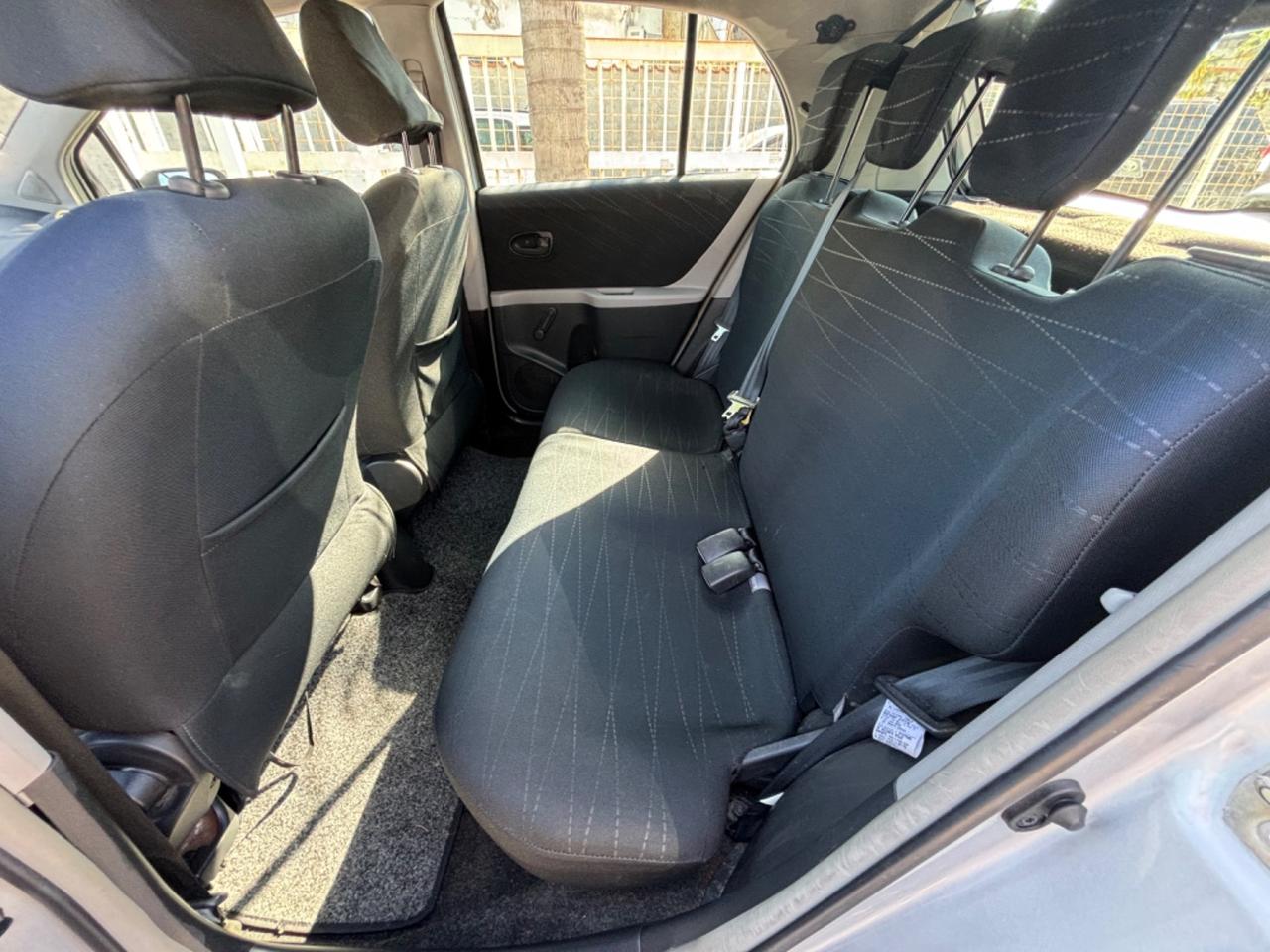 TOYOTA YARIS 1.0 69CV BENZINA