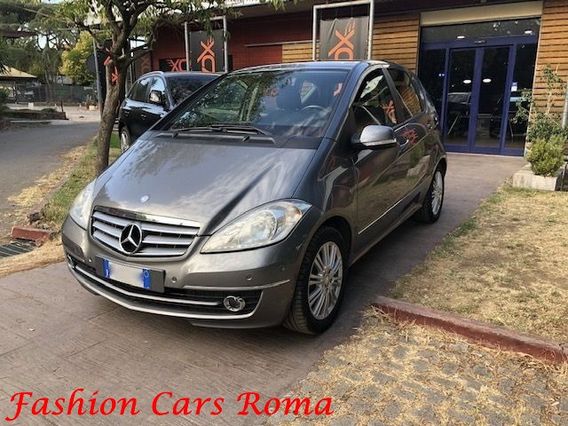 MERCEDES-BENZ A 150 Elegance