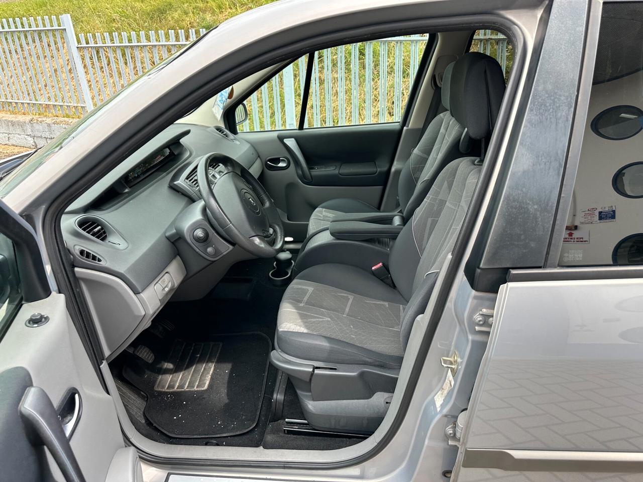 Renault Scenic Scénic 1.6 16V Confort Dynamique