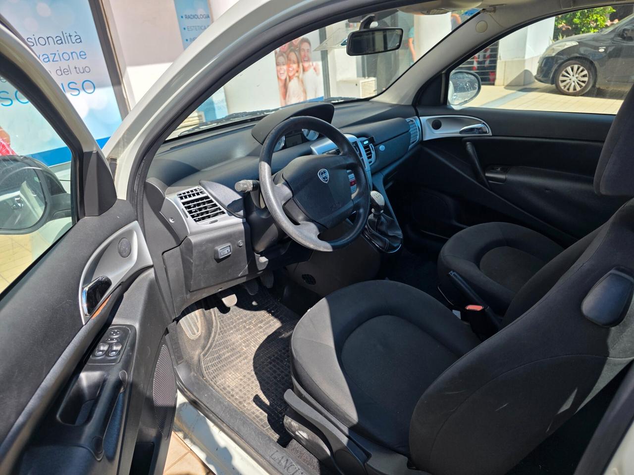 Lancia Ypsilon 1.4 Unyca Ecochic GPL
