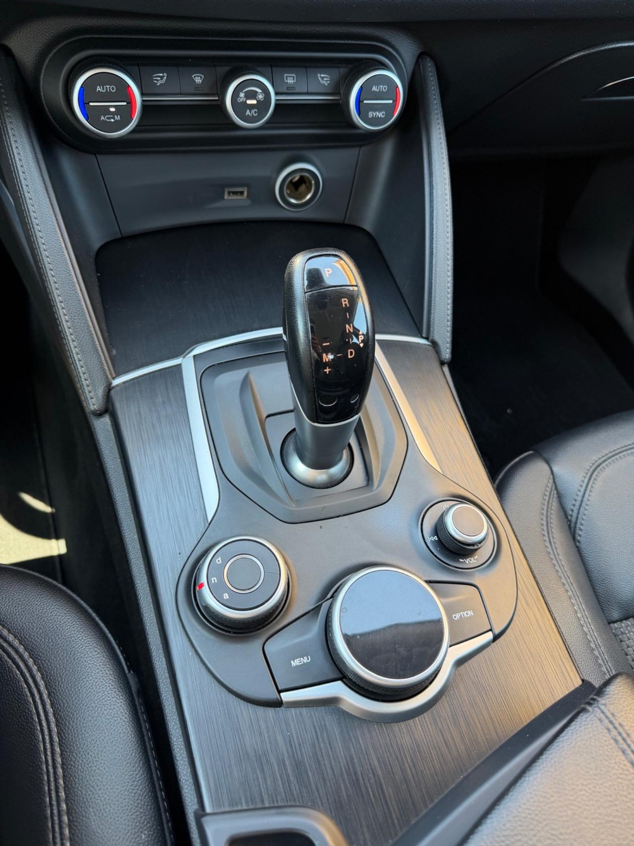 Alfa Romeo Stelvio 2.2 diesel 180 CV AT8 Q4 2018