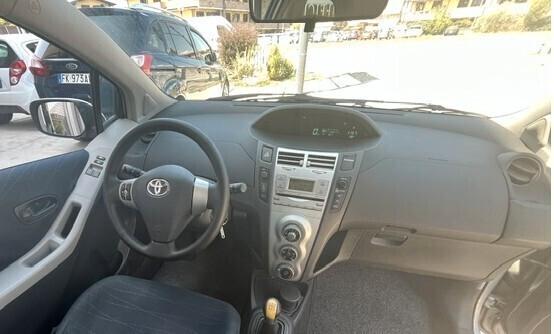 Toyota Yaris 1.3 3 porte