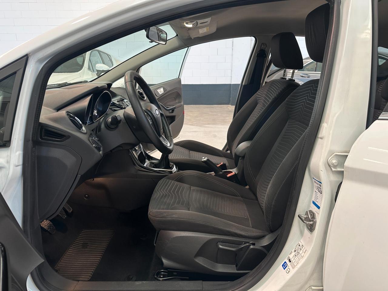 Ford Fiesta 1.5 TDCi 75CV 5 porte