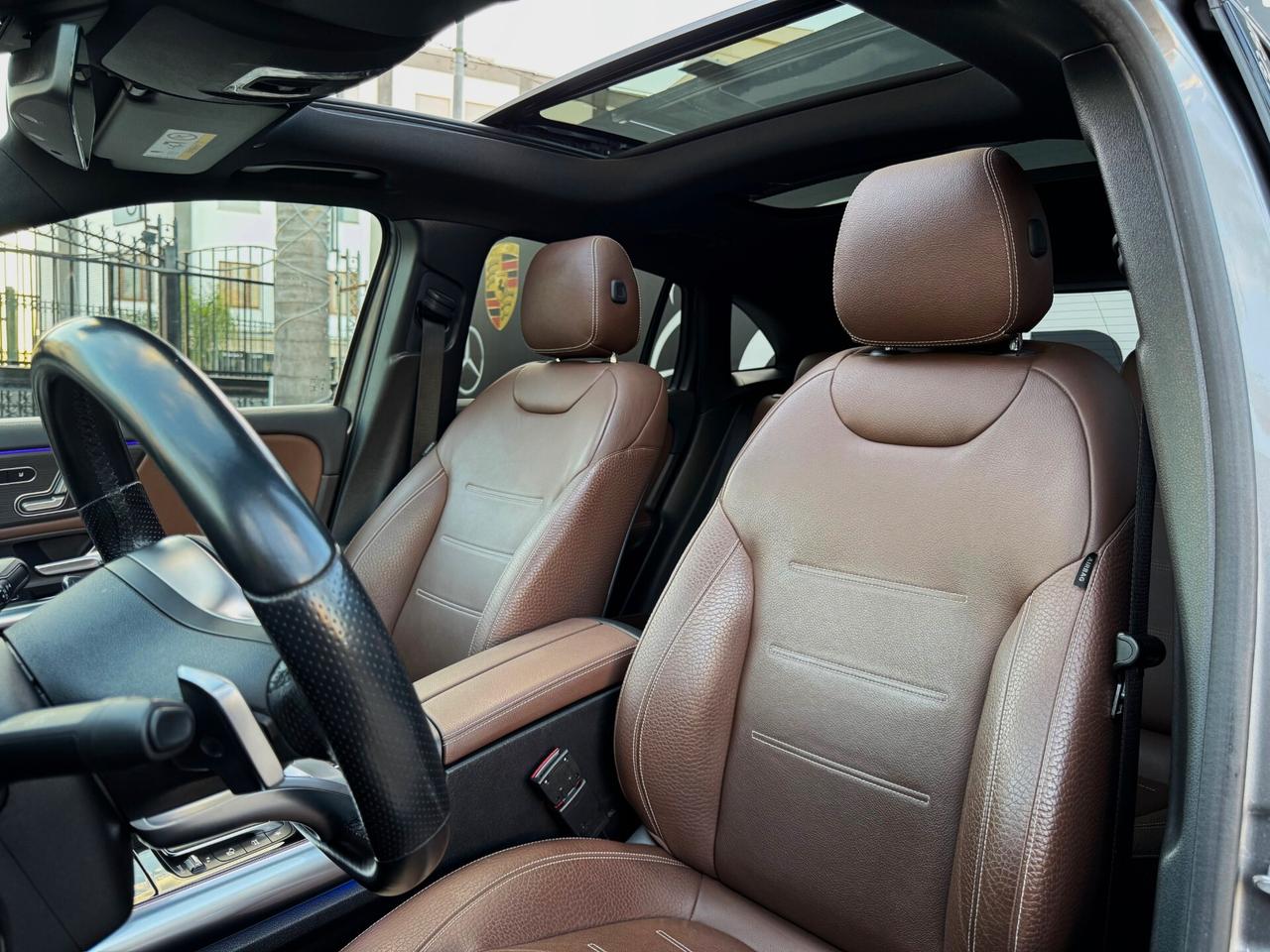 Mercedes-Benz GLA 200 d Premium Plus AMG 4M TETTO