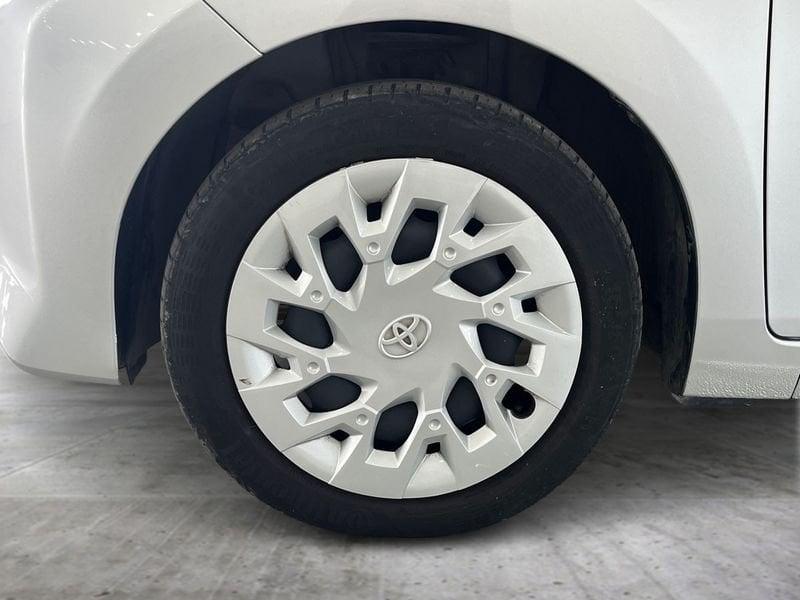 Toyota Aygo Aygo 5p 1.0 x-play 72cv