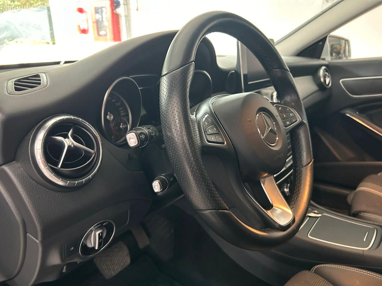 Mercedes-benz CLA 200 CLA 200 d S.W. Automatic Sport