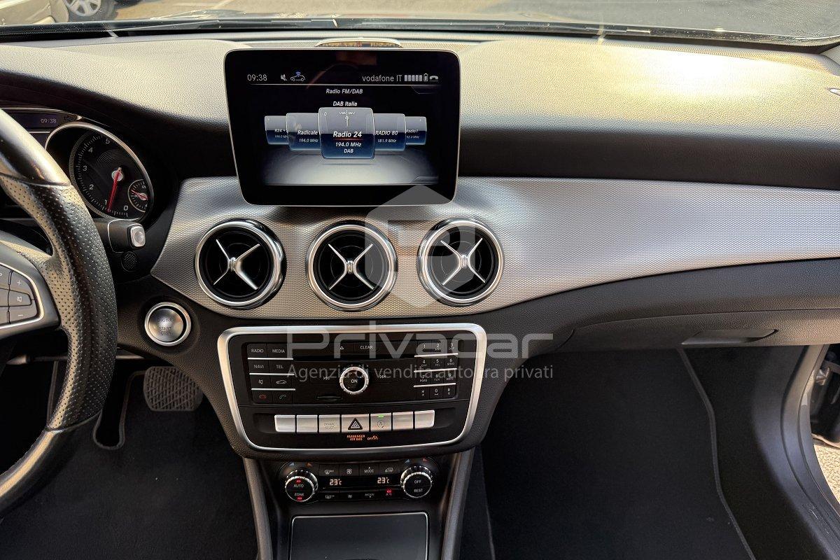 MERCEDES GLA 180 Sport