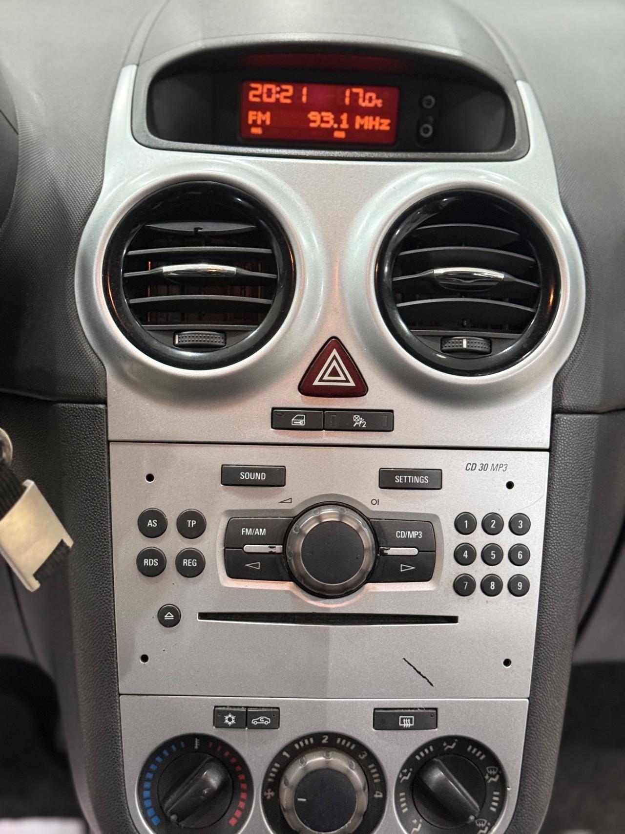 Opel Corsa 1.2 cosmo restyling nuova