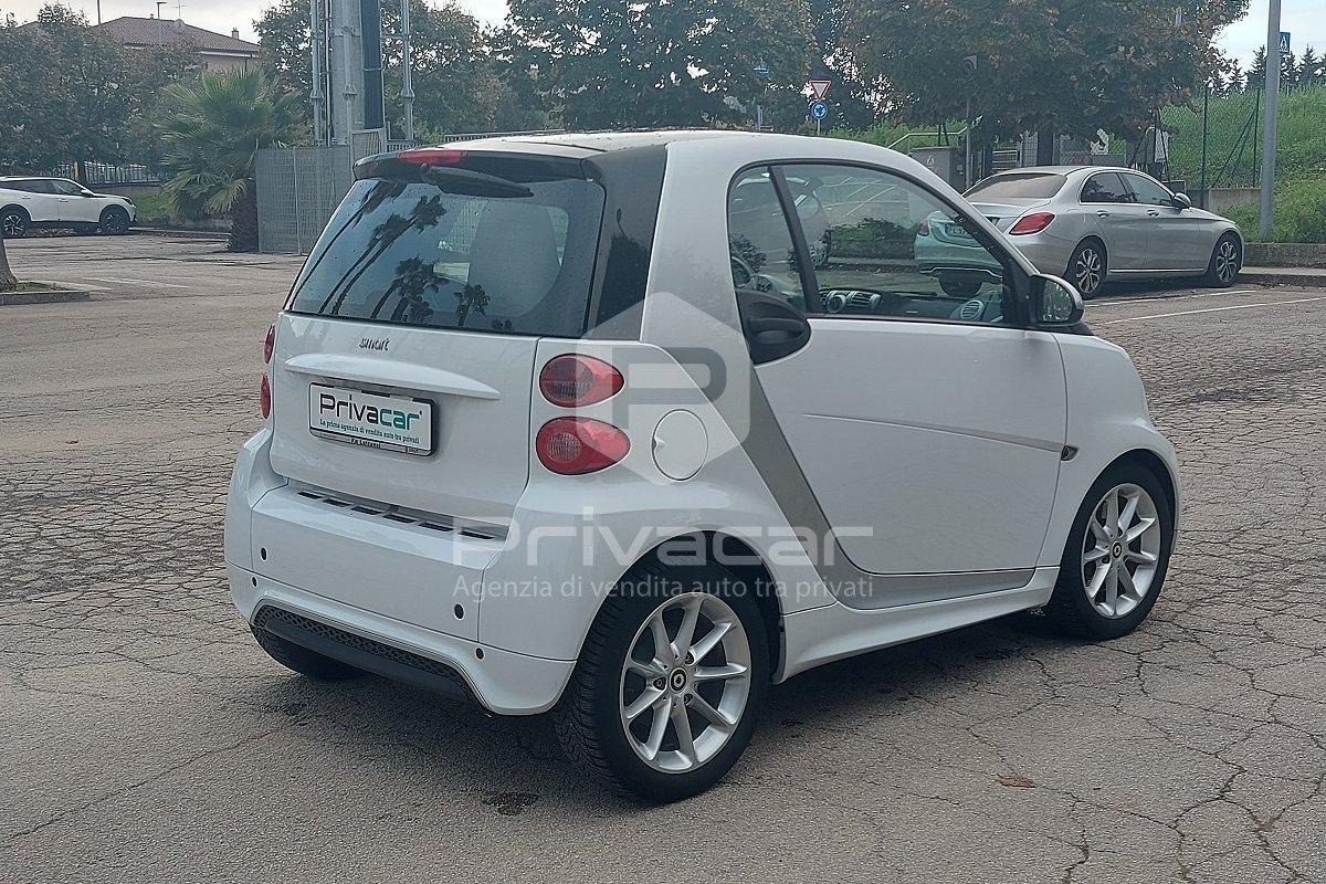 SMART fortwo 1000 52 kW MHD coupé passion