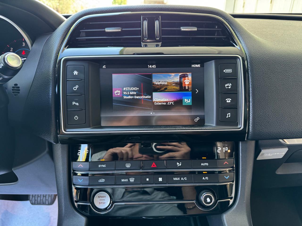 Jaguar F-Pace 2.0d Prest. AWD 180Cv GARANZIA24MESI