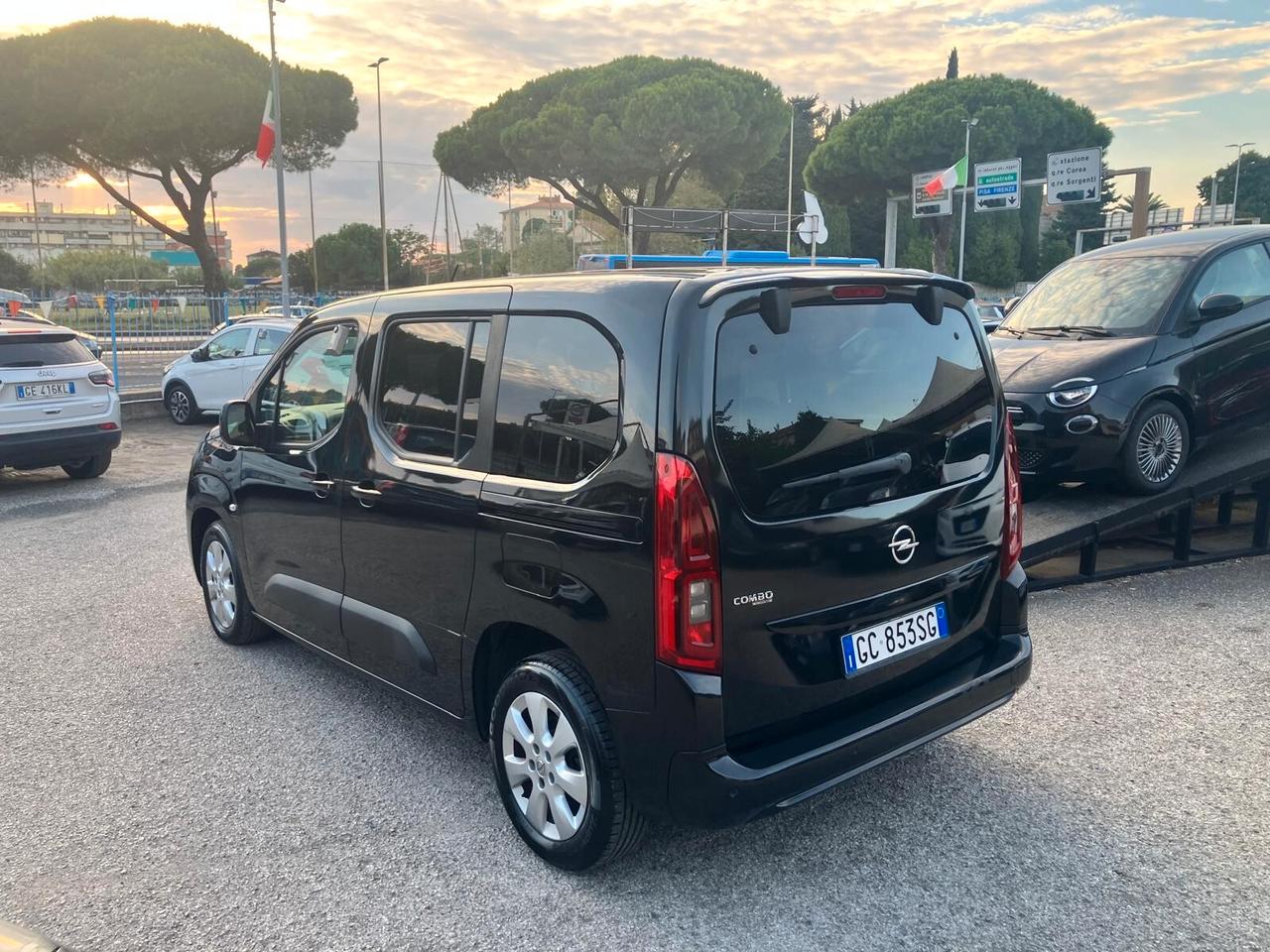OPEL COMBO LIFE 1.5 D 100cv Elegance