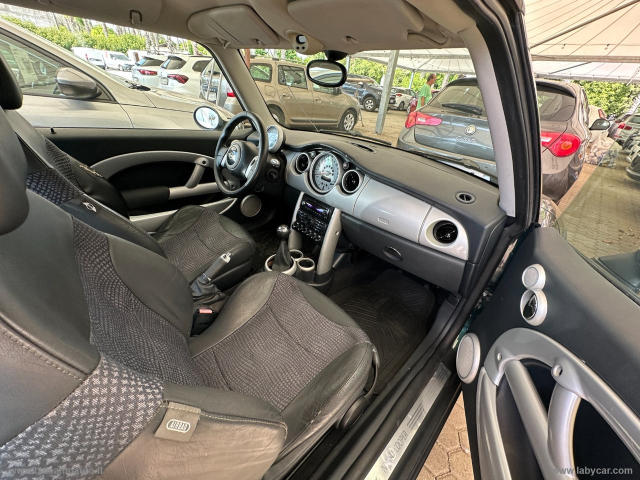 MINI Mini Cooper