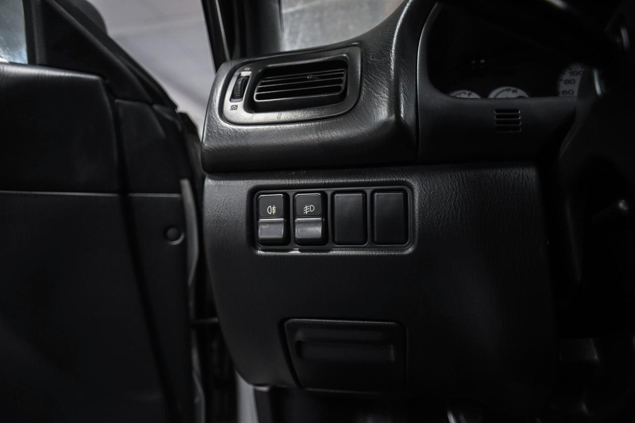 Subaru Impreza 2.0i 16V cat Compact Wagon 4WD