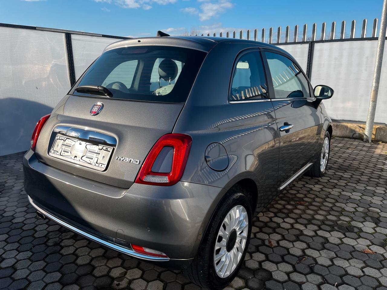 Fiat 500 1.0 Hybrid Dolcevita