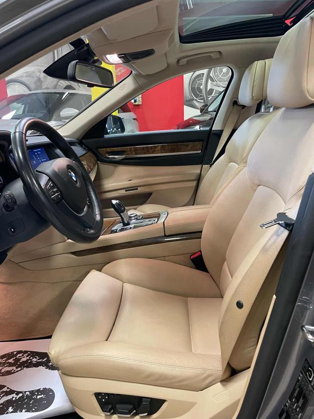 BMW 750 i Eccelsa **SOLO 85.000 KM **