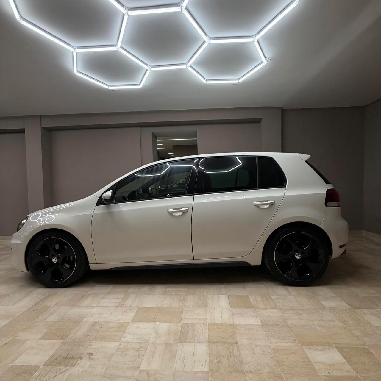 Volkswagen Golf GTI 2.0 TSI 5p.