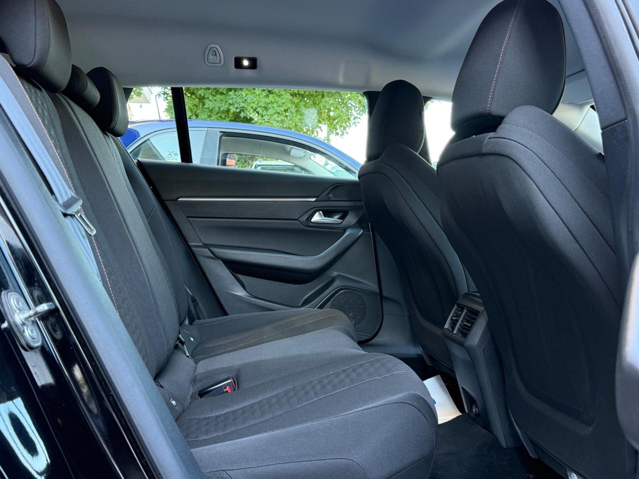 Peugeot 508 BlueHDi 130 Stop&Start EAT8 SW Allure