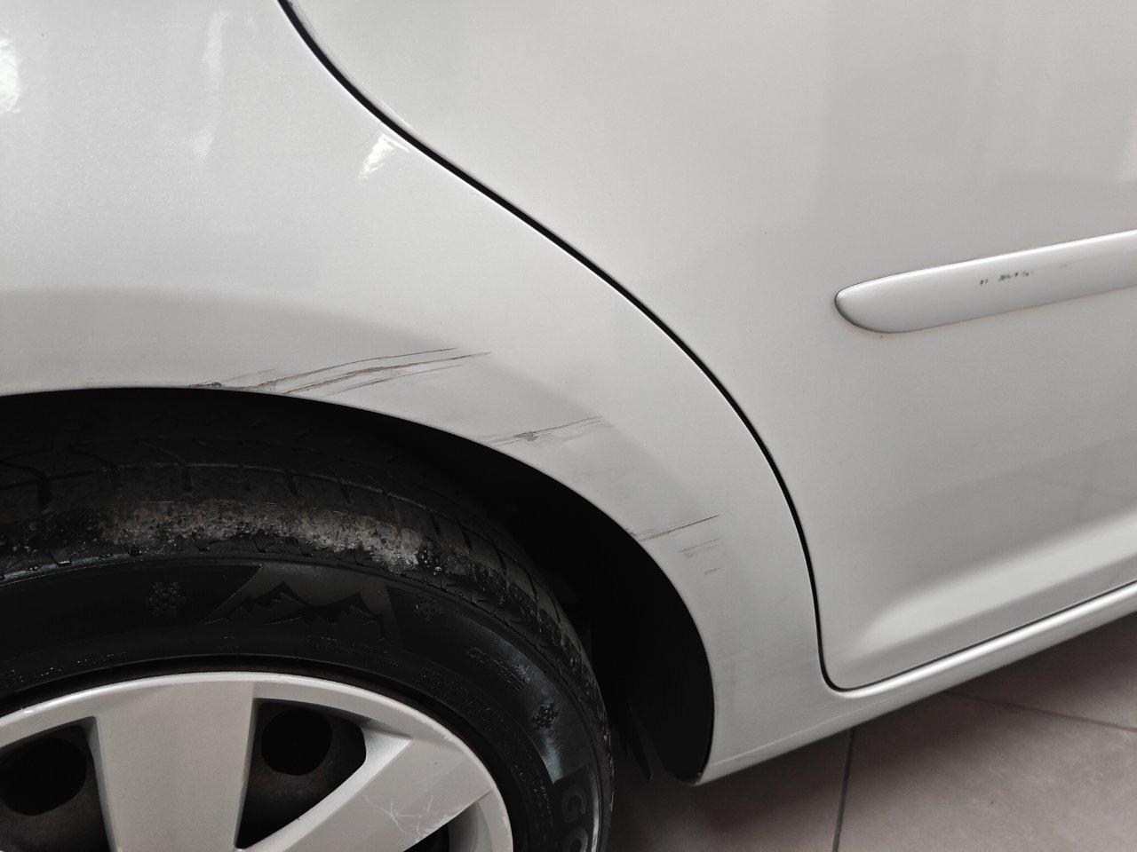 Volkswagen Touran 1.6 tdi Comfortline Business dsg 7POSTI