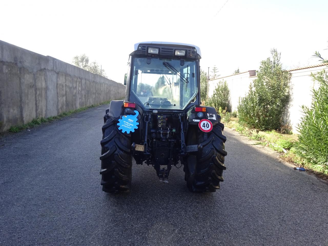 Lamborghini trattore agricolo frutteto 100 kv turbo