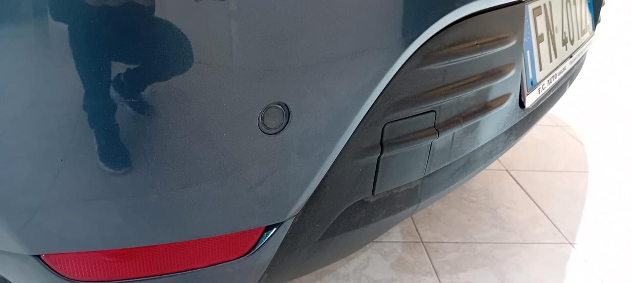 Renault Clio TCe 12V 90CV Start&Stop 5 porte Energy Intens