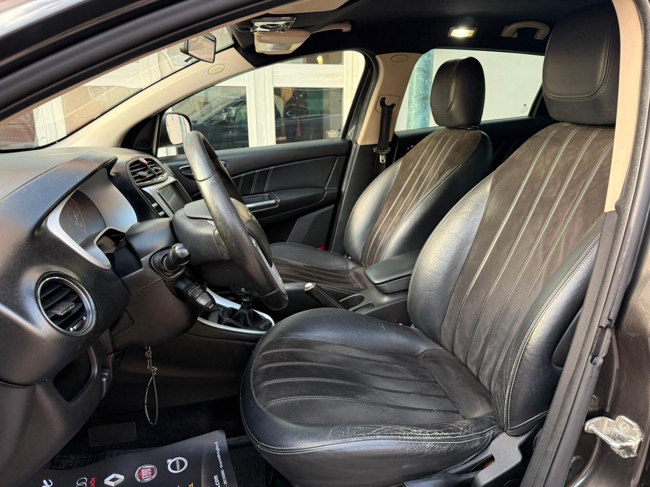 LANCIA DELTA PLATINO 1.6 MJT 120CV ALCANTARA NAVI CAM ANNO 2011