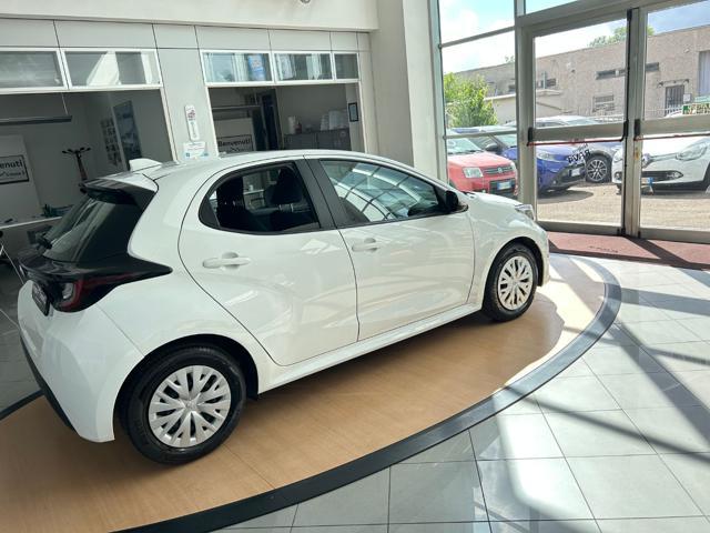 TOYOTA Yaris 1.0 5 porte Active
