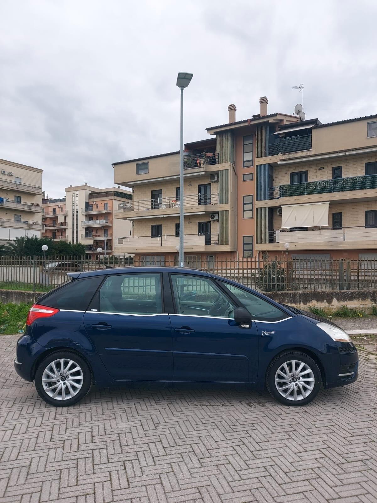 Citroen C4 Picasso 2.0 HDi 136 CMP6 Exclusive