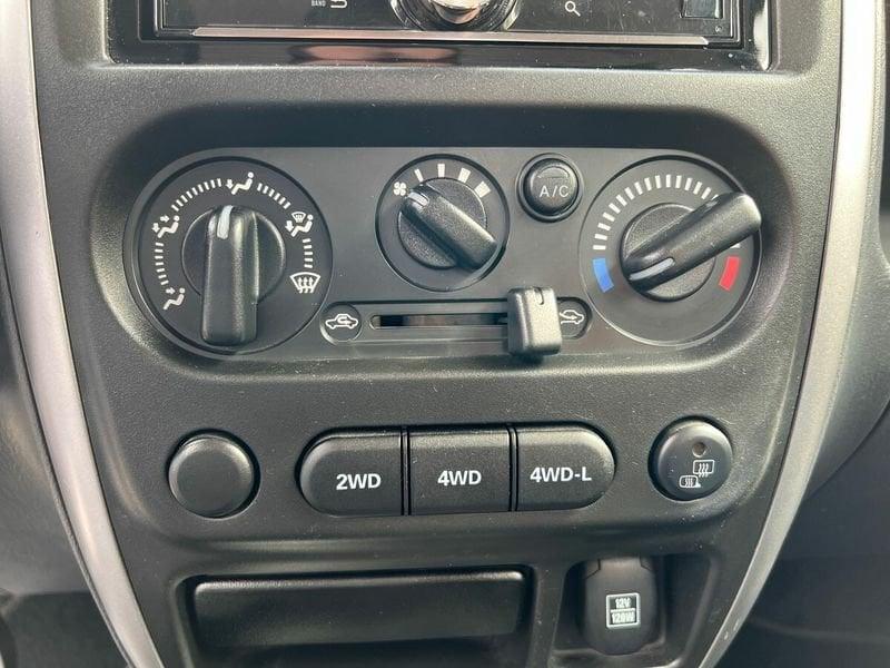 Suzuki Jimny Jimny 1.3 4WD Evolution Plus
