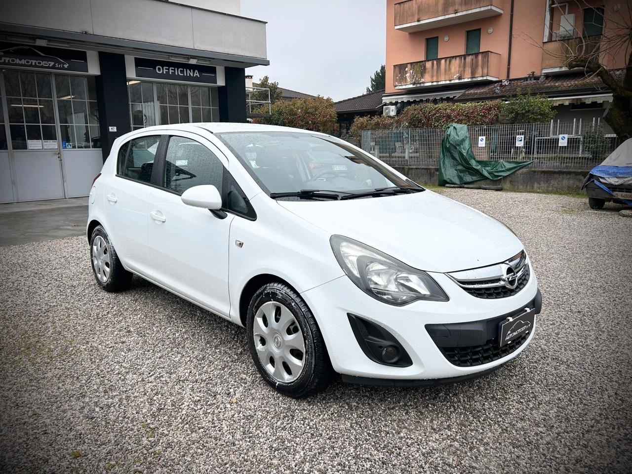 Opel Corsa 1.2 5 p UNIPROPRIETARIO-NEOPATENTATI