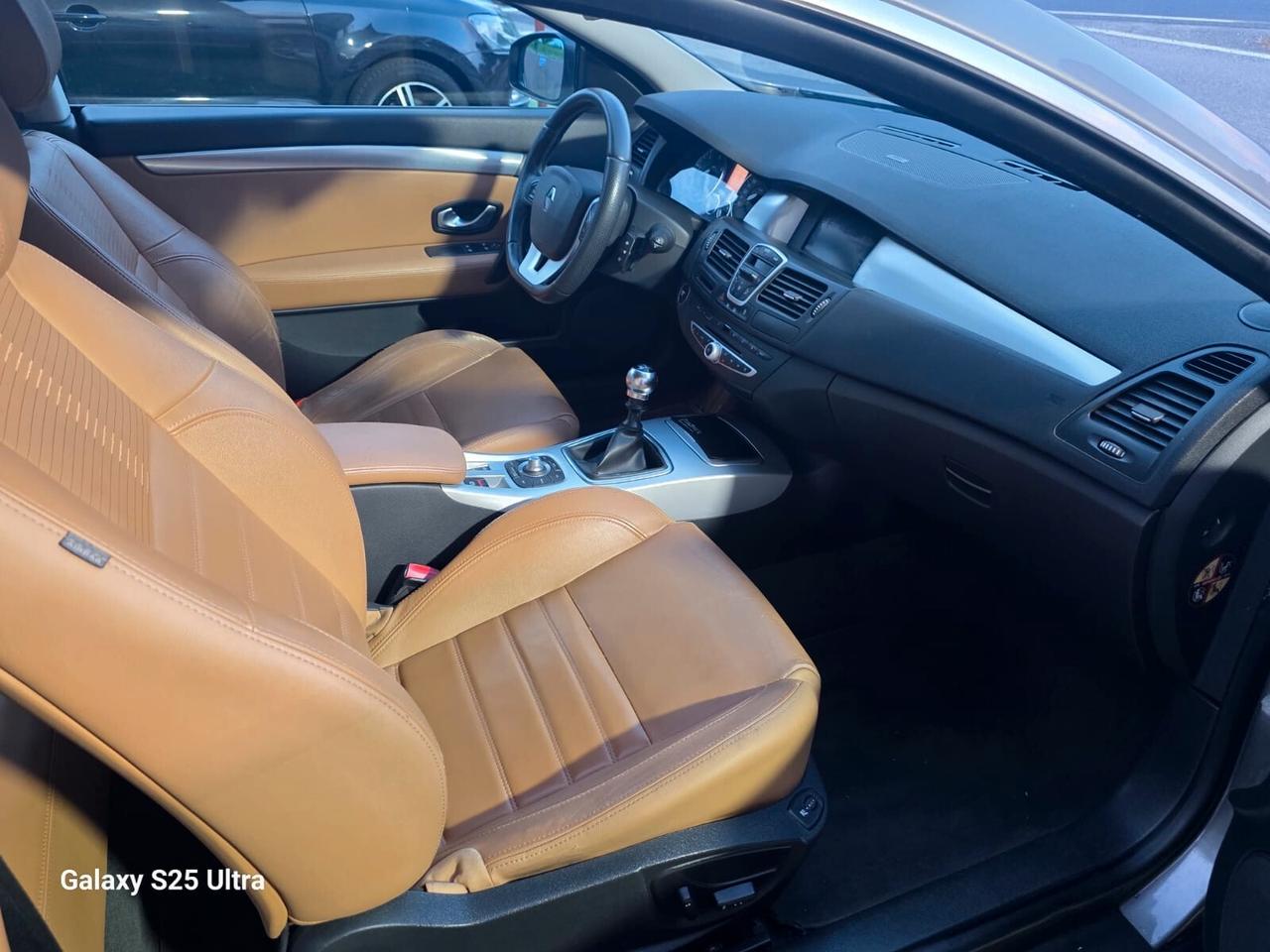 Renault Laguna Coupé 2.0 dCi 180CV 4Control