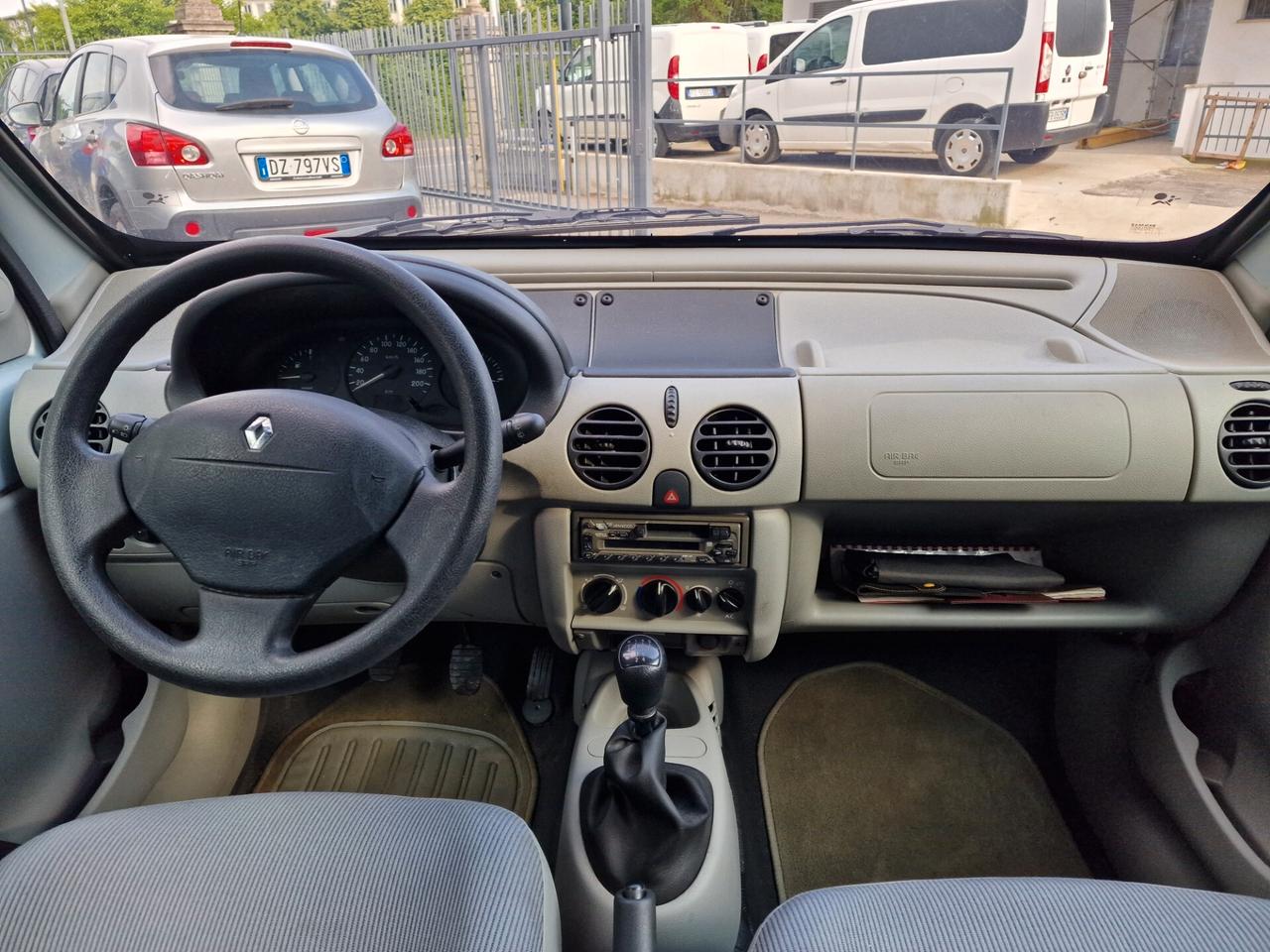 Renault Kangoo 1.2 16V TRASPORTO DISABILI