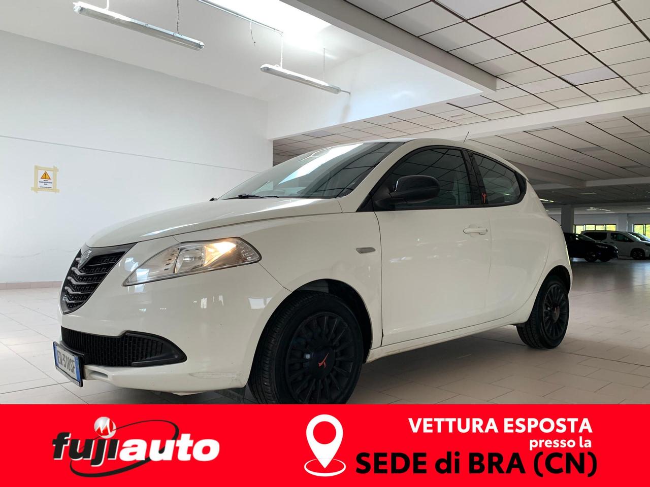 Lancia Ypsilon 1.2 8v Elefantino ecochic Gpl 69cv