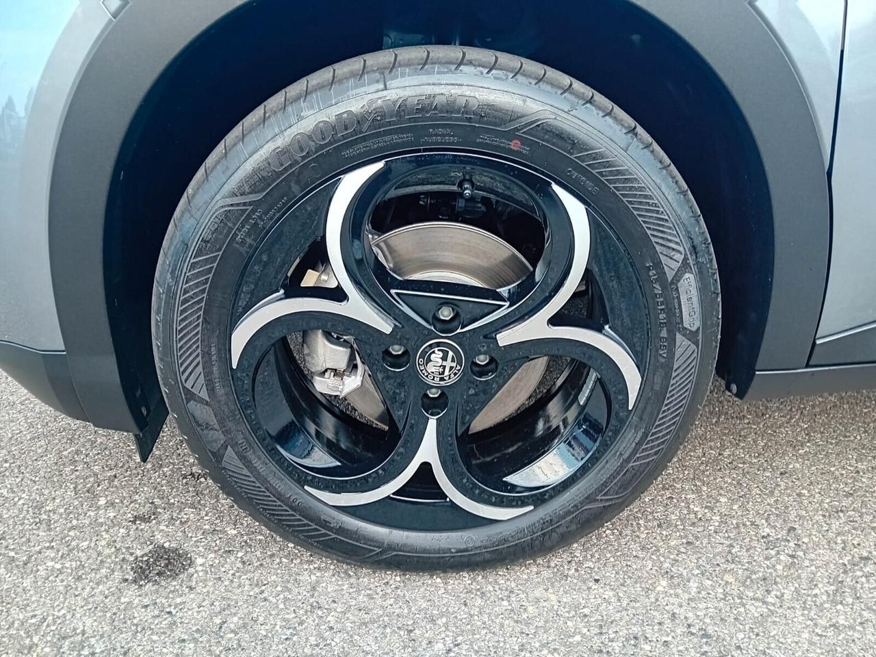 Alfa Romeo Junior 1.2 Hybrid Speciale 145cv Edct6 KM0 PREZZO VERO