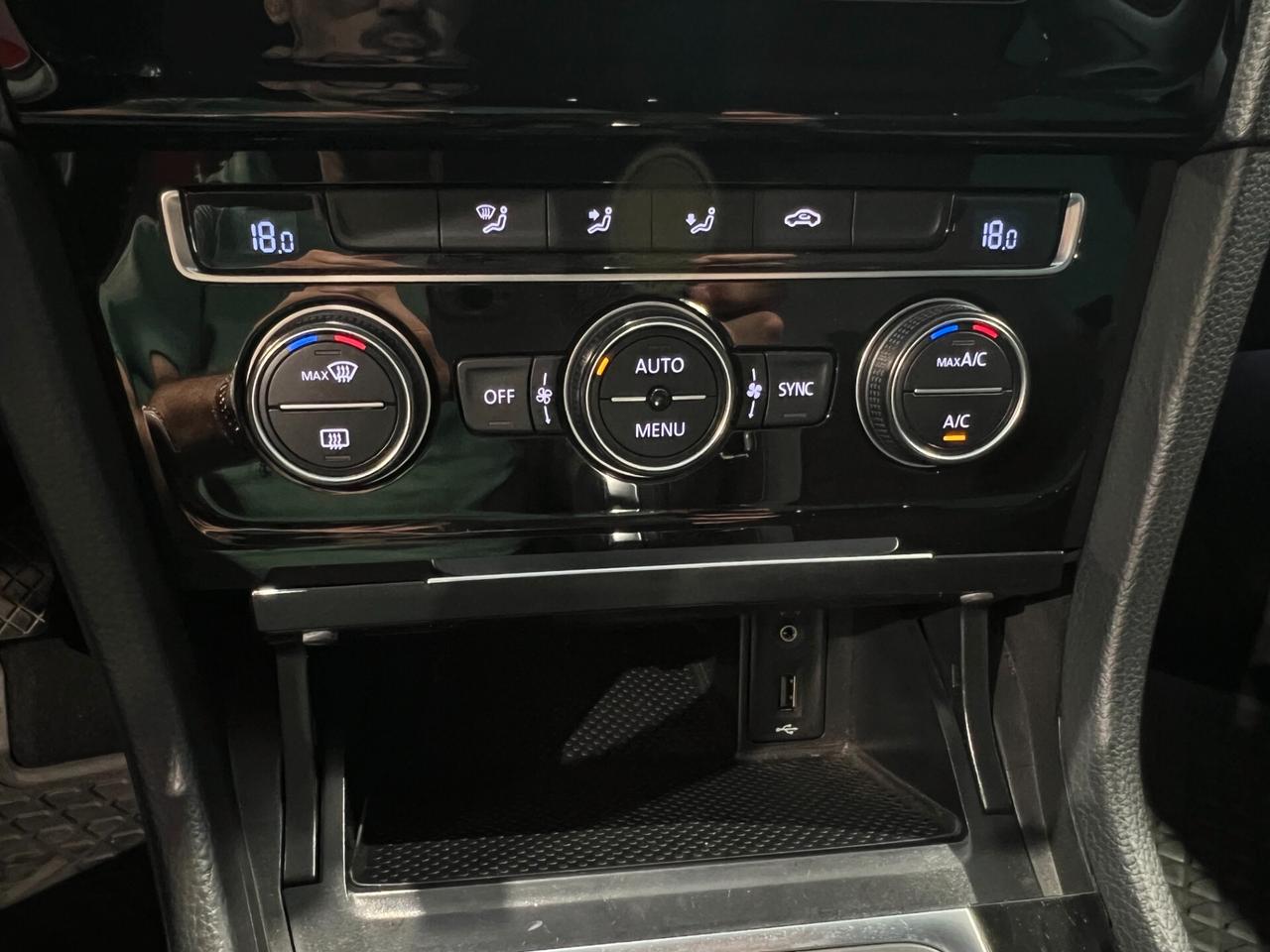 Volkswagen Golf 1.6 TDI 110 CV DSG 5p. Highline
