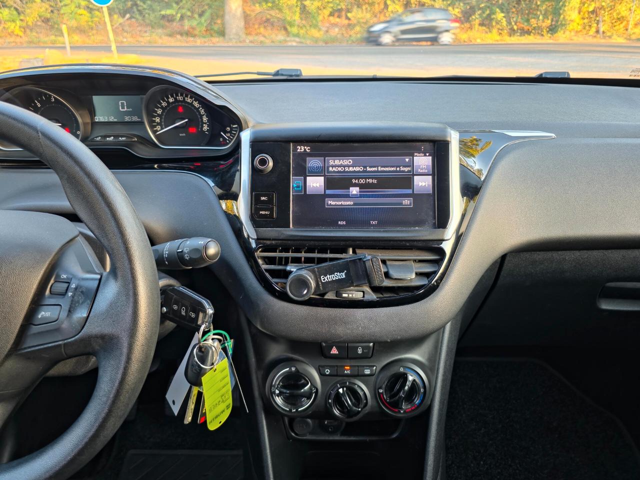 Peugeot 208 BlueHDi 75 5 porte Allure E6B Manuale NEO 2016