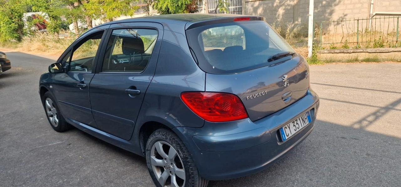 Peugeot 307 1.6 16V HDi 90CV 5p. XS
