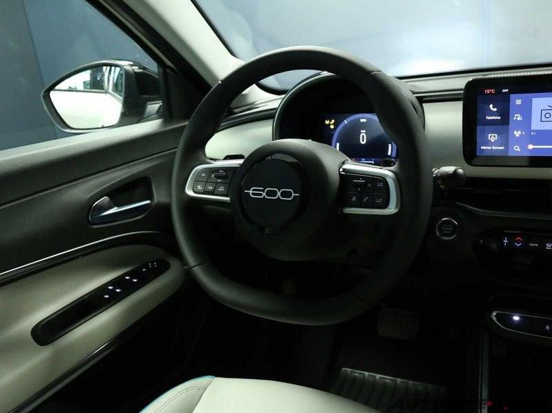 FIAT 600 600 Hybrid 110 CV DCT MHEV La Prima II - OFFERTA VALIDA: FINO AD ESAURIMENTO SCORTE!
