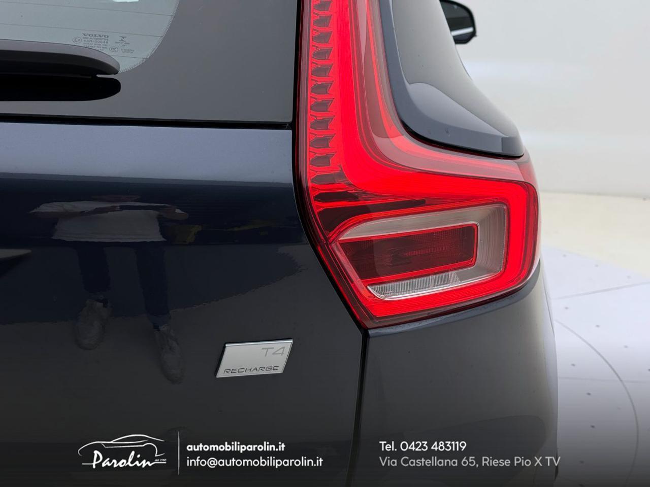 VOLVO XC40 T4 Recharge Plug-in Hybrid Inscription Expression