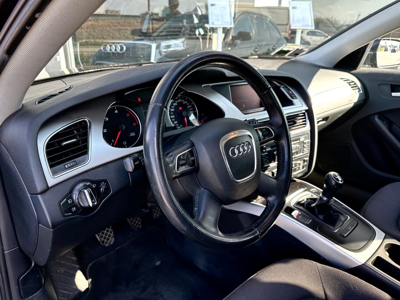 AUDI A4 Avant 2.0 TDI Sline TETTO APRIBILE