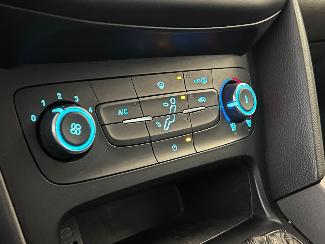 Ford Focus 1.6 120 CV GPL Titanium 2018