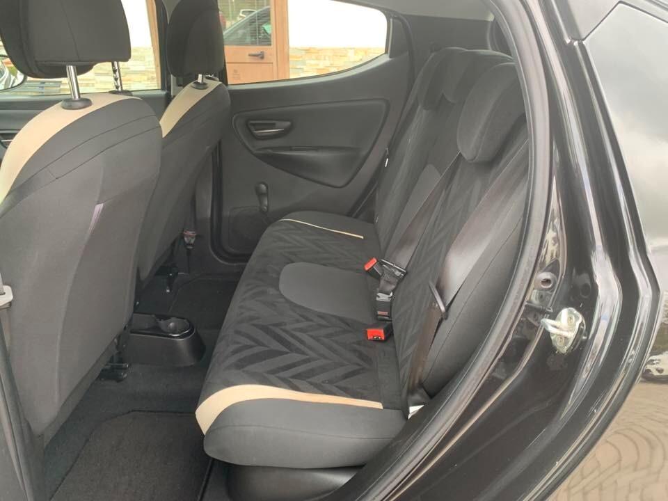 Lancia Ypsilon 1.2 69 CV 5 porte Gold 2017