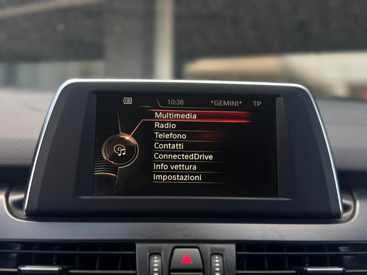 Bmw 2er Active Tourer 218d Luxury