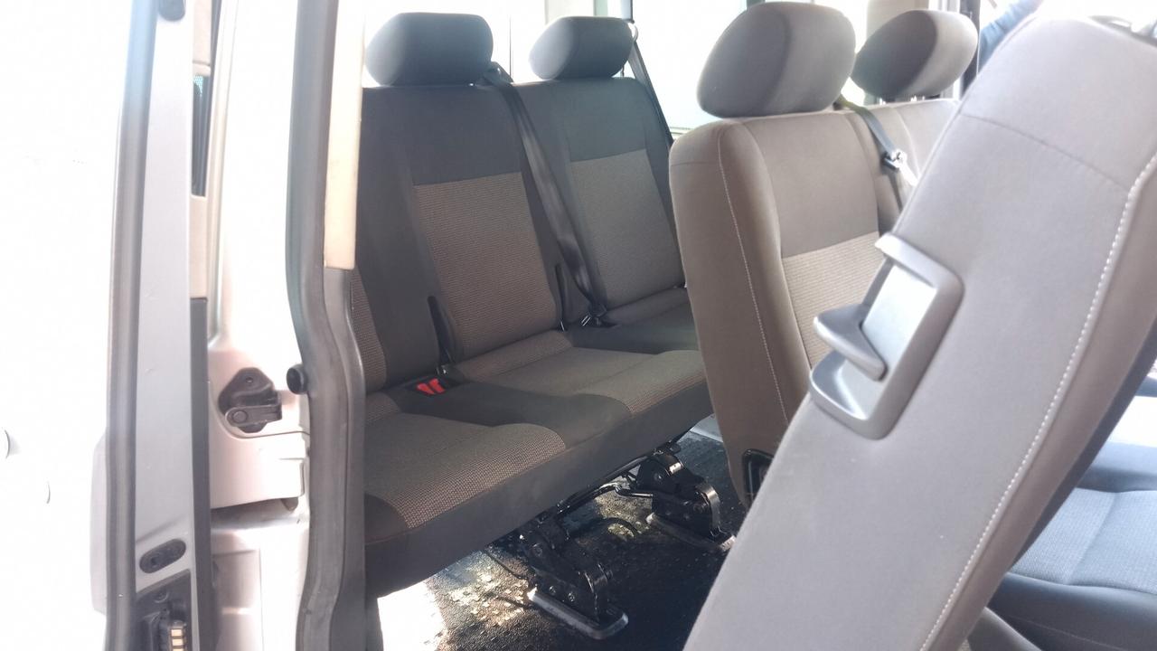 Volkswagen Caravelle TDI 9 POSTI 2011 E5