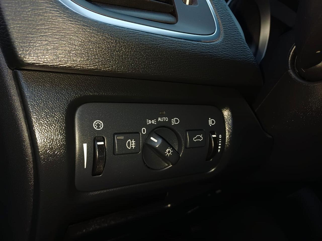 Volvo V40 D2 Geartronic Business